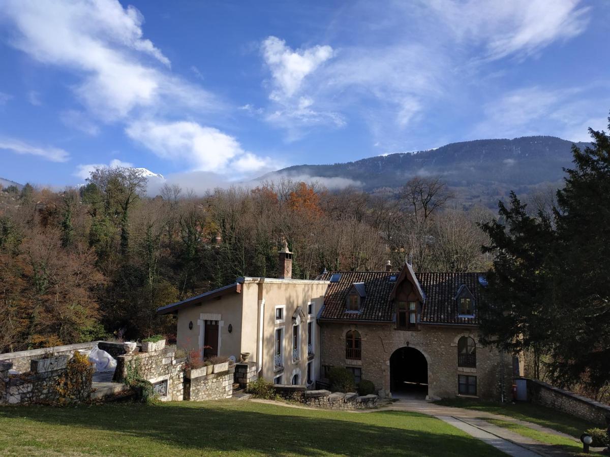 Appartement Chateau Uriage-Chamrousse Saint-Martin-d'Uriage Экстерьер фото