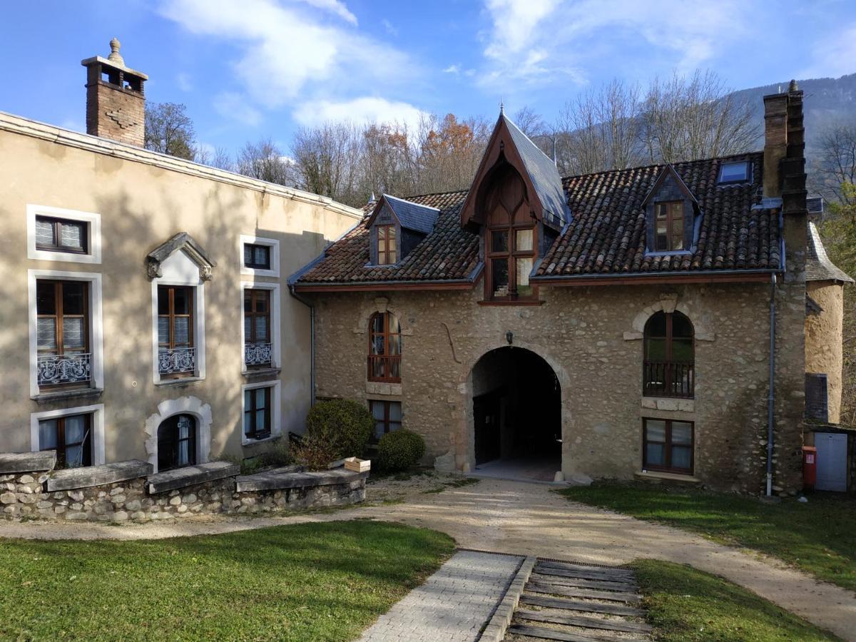 Appartement Chateau Uriage-Chamrousse Saint-Martin-d'Uriage Экстерьер фото